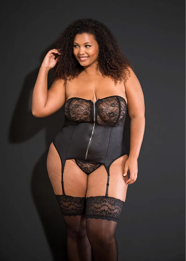 Corsé y braguita (2 piezas) Negro
